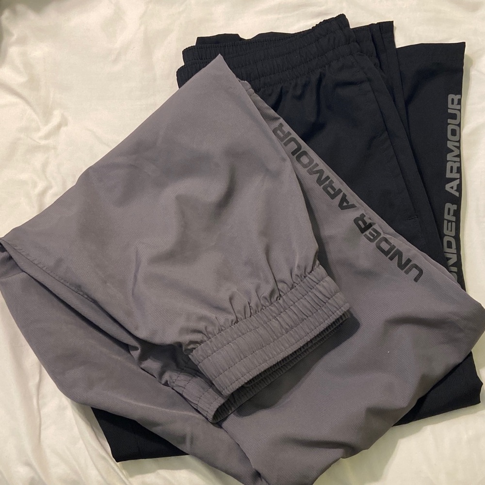 Under Armour Men’s Jogger 1 pair Pants Loose Size Large 1 NWOT Black Heat Gear - Picture 6 of 8